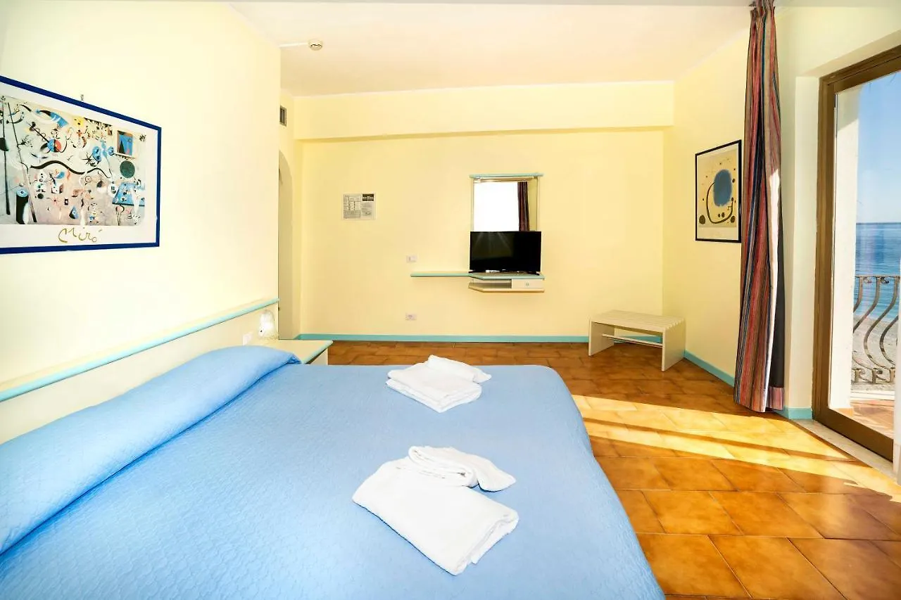 Hotel San Pietro Letojanni
